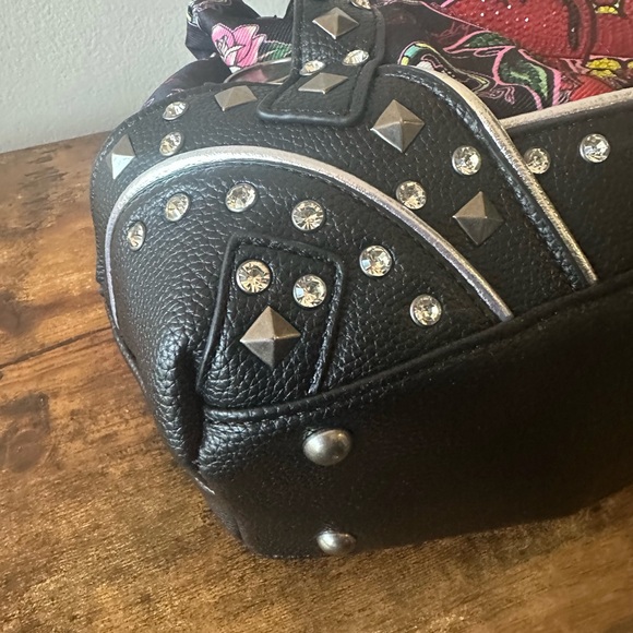 Ed Hardy Black Studded Shoulder Bag Canvas w/ Vegan Leather Rhinestone Heart NWT - Picture 5 of 12